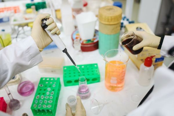 Δερμιτζάκης : Ρεαλιστικό το χρονοδιάγραμμα για το εμβόλιο του κοροναϊού