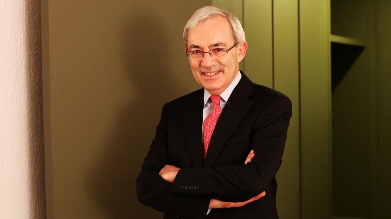 Πόρισμα Πισσαρίδη: Μεγάλες ανατροπές στις κύριες κι επικουρικές συντάξεις