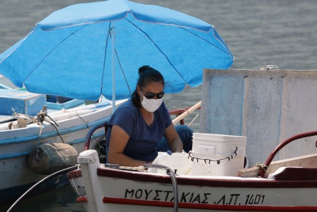 Καλπάζει ο κοροναϊός: Ορόσημο ο Δεκαπενταύγουστος για νέα μέτρα – «Παράθυρο» για τοπικά lockdown