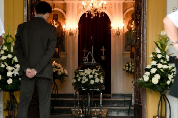 Γιάννης Πουλόπουλος : Συγκίνηση στο «τελευταίο αντίο»