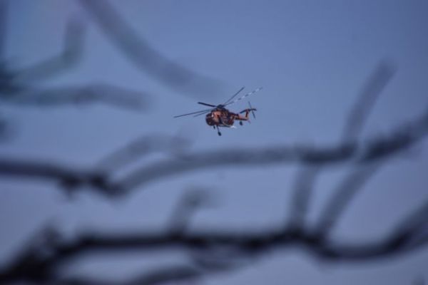 Οριοθετημένες οι πυρκαγιές σε Κύθνο και δυτική Μάνη