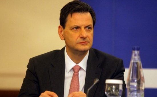 Σκυλακάκης στο ΒΗΜΑ: Μείωση εισφορών και φόρων όταν το επιτρέψει ο κοροναϊός