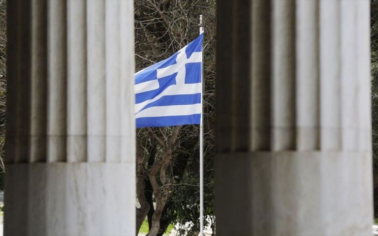 Αγωνία για το φθινόπωρο και το «ντέρμπι» με την οικονομία