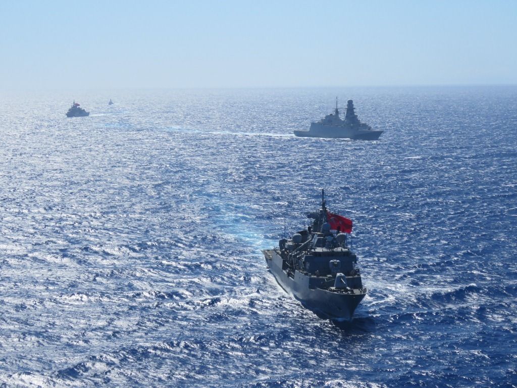 Συνεχίζει ακάθεκτη τις προκλήσεις η Τουρκία: Νέα Navtex για άσκηση πολεμικού ναυτικού νότια της Κρήτης
