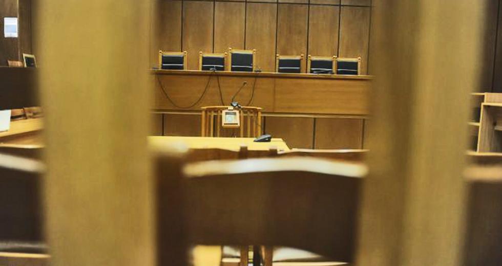 Ηράκλειο : Στο εδώλιο 19χρονος για βιασμό ανήλικης