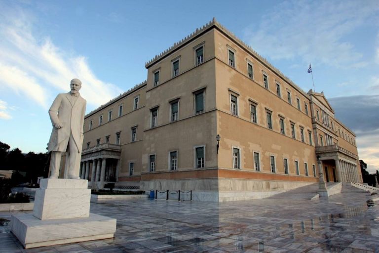 Επέκταση χωρικών υδάτων : Προωθείται προς ψήφιση στη Βουλή – Τι προβλέπεται