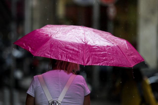 Καιρός: Έκτακτο δελτίο επιδείνωσης – Που θα σημειωθούν ισχυρές βροχές και καταιγίδες