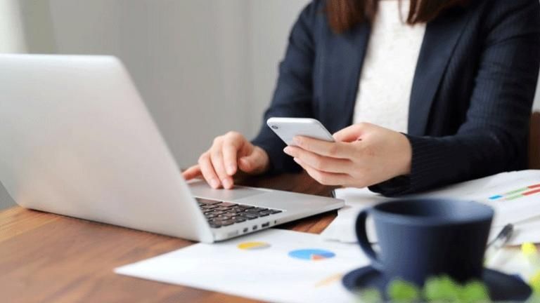 Κενά και ασάφειες εντοπίζει η ΟΚΕ στην εθνική νομοθεσία για την τηλεργασία