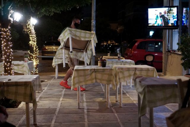 «Τσουνάμι» λουκέτων και απολύσεων σε τουρισμό, εμπόριο κι εστίαση