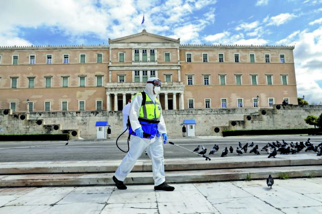 Κοροναϊός: Πρόβλεψη-σοκ για την Ελλάδα από το Παγκόσμιο Ινστιτούτο Υγείας – Ακόμη και 10.000 κρούσματα μέχρι τις 29 Αυγούστου