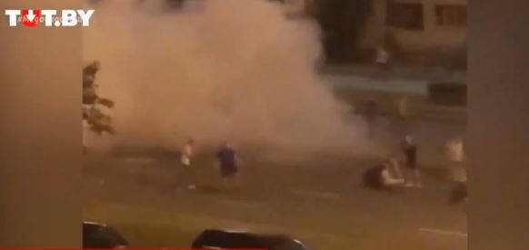 Λευκορωσία: Νεκρός διαδηλωτής – Διέφυγε στο εξωτερικό η επικεφαλής της αντιπολίτευσης