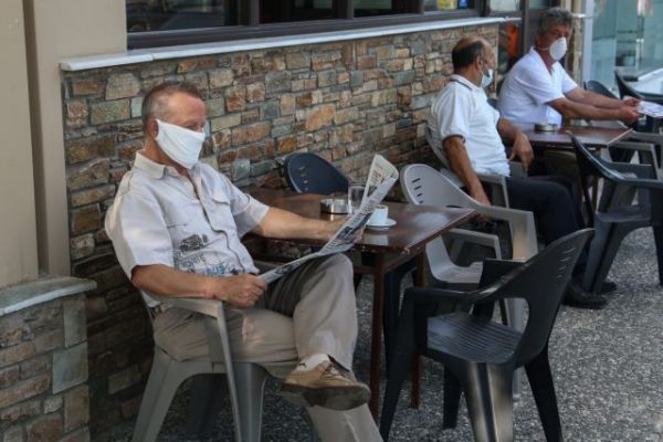 Κοροναϊός: Εφιαλτικό σενάριο ακόμη και για 1.000 κρούσματα ανά ημέρα – Εξετάζονται αυστηρά μέτρα και στην Αττική
