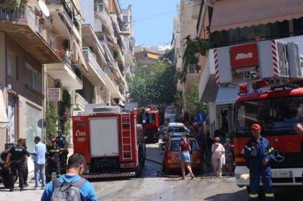 Κυψέλη : Ζευγάρι ηλικιωμένων κάηκε ζωντανό στο διαμέρισμά του – Η δραματική προσπάθεια διάσωσής τους