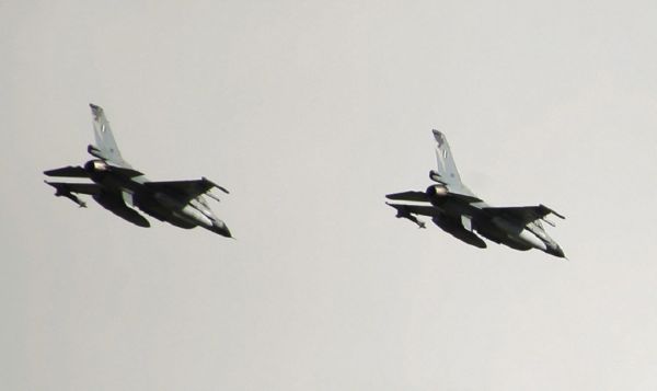 Τα F-16 των Ηνωμένων Αραβικών Εμιράτων στη Σούδα