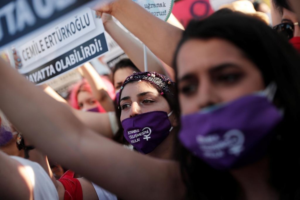 «Κίνημα» νέων κατά Ερντογάν – Μια ολόκληρη γενιά γυρίζει την πλάτη στον Σουλτάνο
