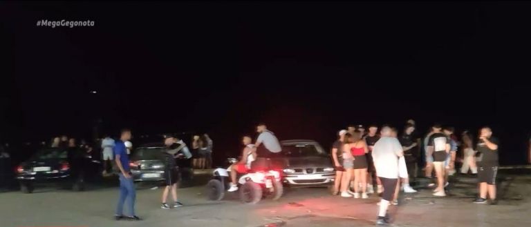 Ζάκυνθος : Χορός και διασκέδαση μέχρι πρωίας στους δρόμους