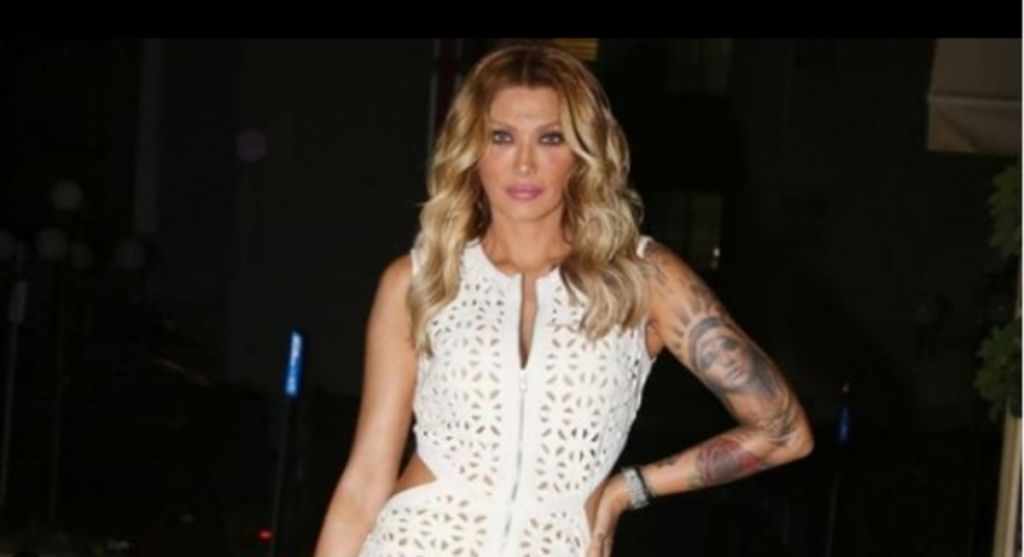 Αγγελική Ηλιάδη: Γιατί δημοσίευσε τις ιατρικές της εξετάσεις;