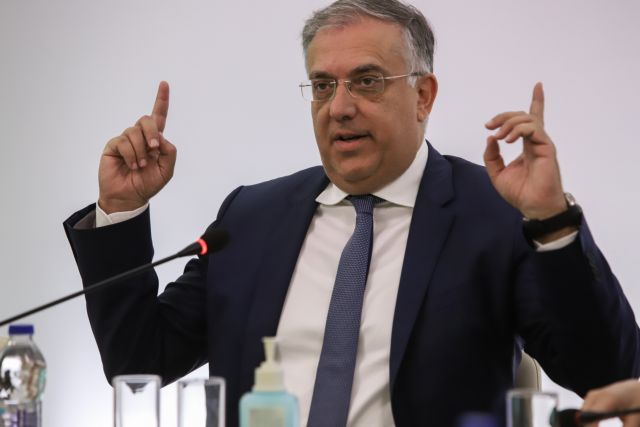 Θεοδωρικάκος: Η κοινωνία και η οικονομία δεν αντέχουν νέο γενικό lockdown