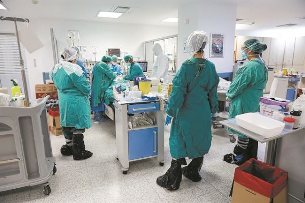 Κοροναϊός : Νέο αρνητικό ρεκόρ κρουσμάτων – 284 νέα σε ένα εικοσιτετράωρο [Γραφήματα]