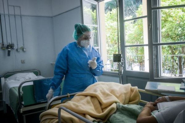 Κοροναϊός: Τρίτος νεκρός μέσα σε μια μέρα – 259 συνολικά τα θύματα