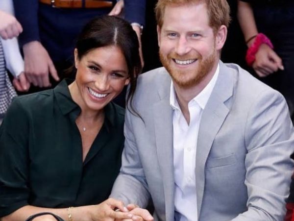 O πρίγκιπας Χάρι σε βιντεοκλήση από το νέο του σπίτι στις ΗΠΑ