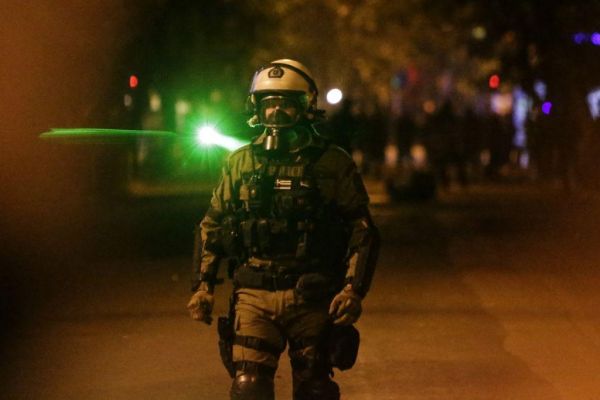 Αστυνομική βία : «Κρυφό» από τη Bουλή κρατάει το πόρισμα της επιτροπής Αλιβιζάτου το αρμόδιο υπουργείο