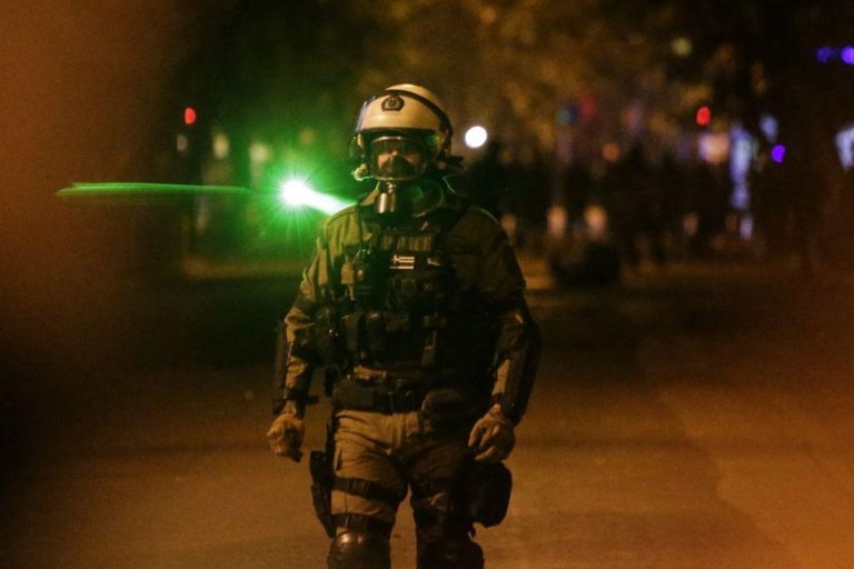 Αστυνομική βία : «Κρυφό» από τη Bουλή κρατάει το πόρισμα της επιτροπής Αλιβιζάτου το αρμόδιο υπουργείο