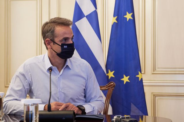 «Πόλεμος» ανακοινώσεων κυβέρνησης – ΣΥΡΙΖΑ για τους χειρισμούς της πανδημίας