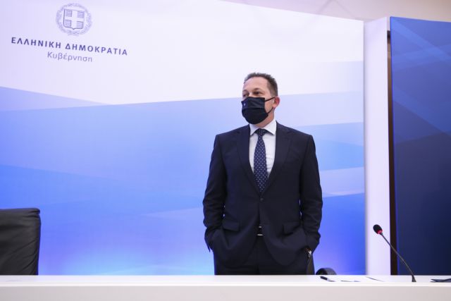 Κοροναϊός – Πέτσας: Ο Τσίπρας αναπαράγει ψεκασμένες θεωρίες