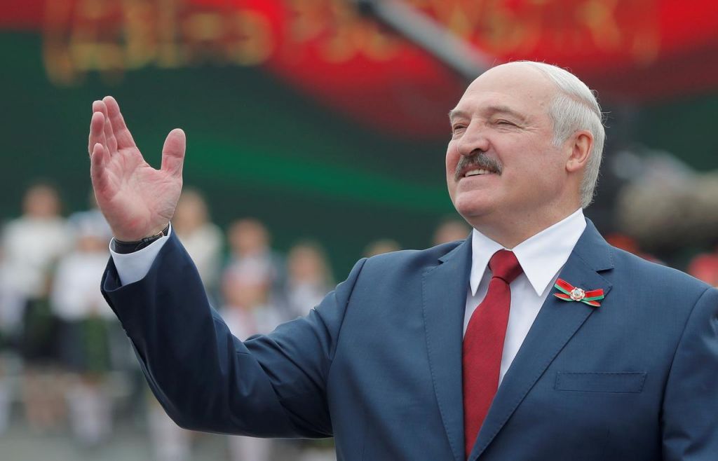 Λευκορωσία : «Πρόβατα τηλεκατευθυνόμενα από το εξωτερικό» χαρακτηρίζει τους διαδηλωτές ο πρώην πρόεδρος Λουκασένκο