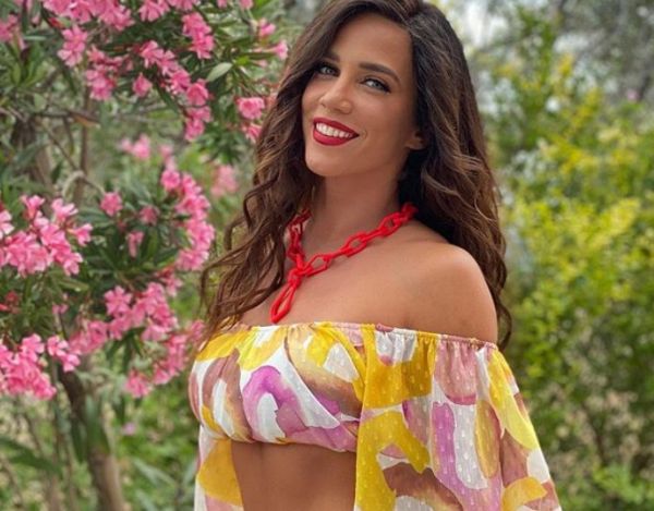 Κατερίνα Στικούδη : Μας συστήνει τη μαμά της – Σαν δυο σταγόνες νερό