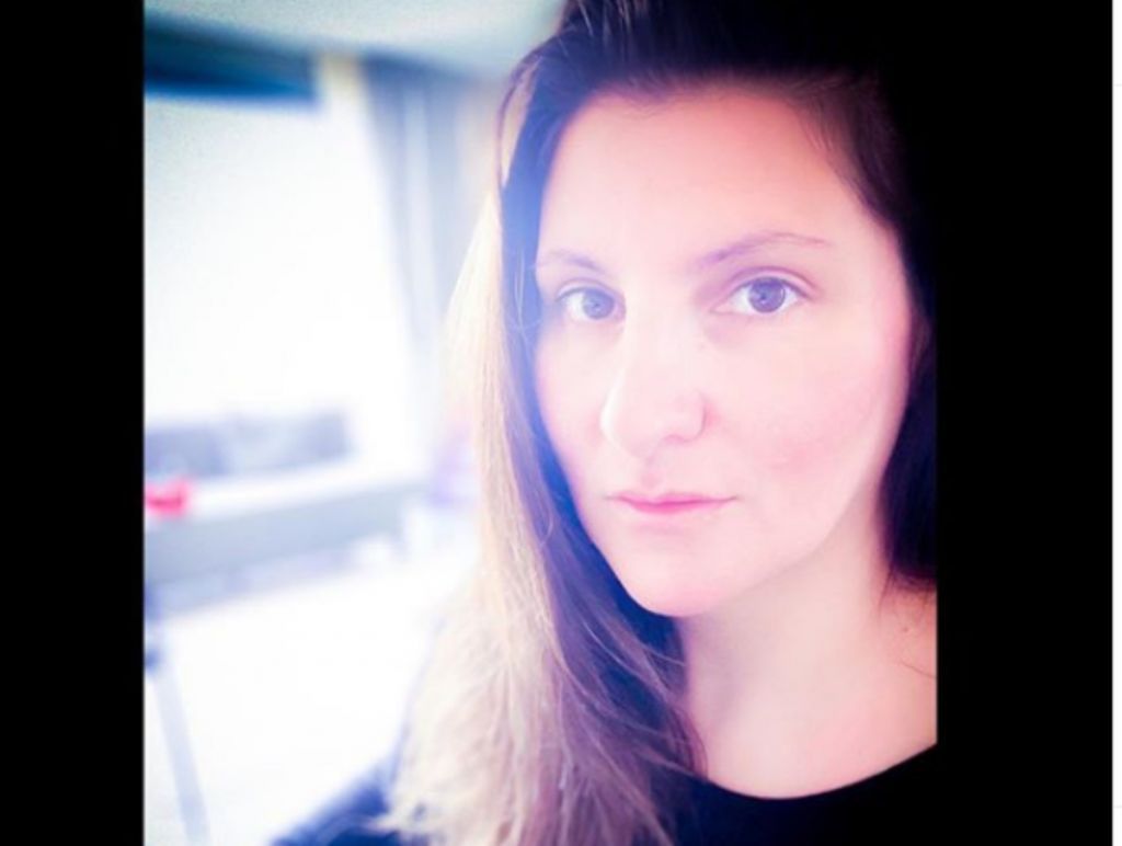 Θεοδώρα Βουτσά: Το συγκινητικό τρισάγιο στον τάφο του πατέρα της Κώστα Βουτσά