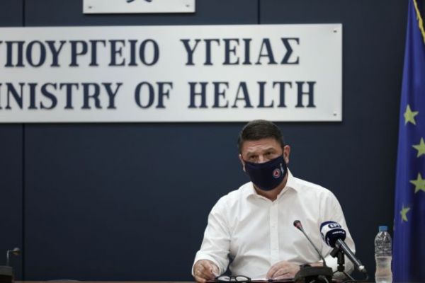 «Μπορεί να αποβούν μοιραίες» – Έξαλλος ο Χαρδαλιάς με θεωρίες συνωμοσίας και αντιδράσεις για μάσκες