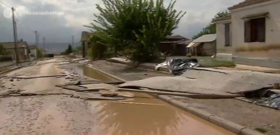 Ιανός : Ολική καταστροφή στα Φάρσαλα από την επέλαση της κακοκαιρίας