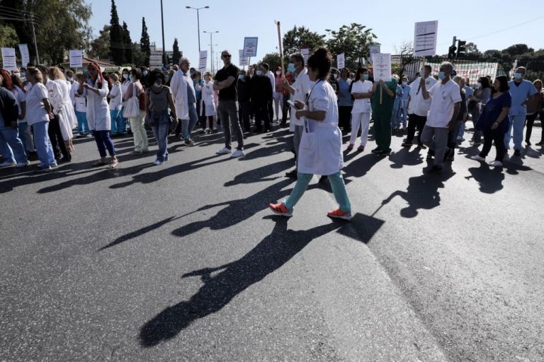 ΠΟΕΔΗΝ: Παναττική στάση εργασίας την Τρίτη – Κινητοποίηση στο υπ. Εργασίας