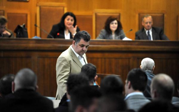 Η απόφαση για την εγκληματική οργάνωση «Χρυσή Αυγή»