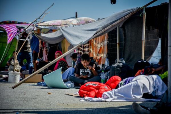 Μηταράκης για Μόρια: Αγνοούνται και τα 35 κρούσματα κοροναϊού – Ευθύνες στην αυτοδιοίκηση