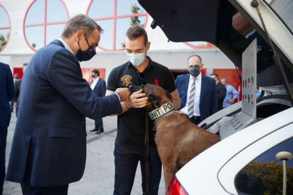 Ο τετράποδος «φίλος» του Μητσοτάκη στη ΔΕΘ