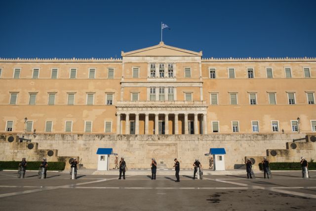 «Σαρώνει» η πανδημία στο κέντρο της Αθήνας – Ποιες περιοχές βρίσκονται στο κόκκινο