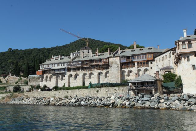 Άγιον Όρος: Έκτακτα μέτρα μετά τα κρούσματα – «Βάφτισαν» γρίπη τον κοροναϊό στην Μονή Αγίου Παύλου