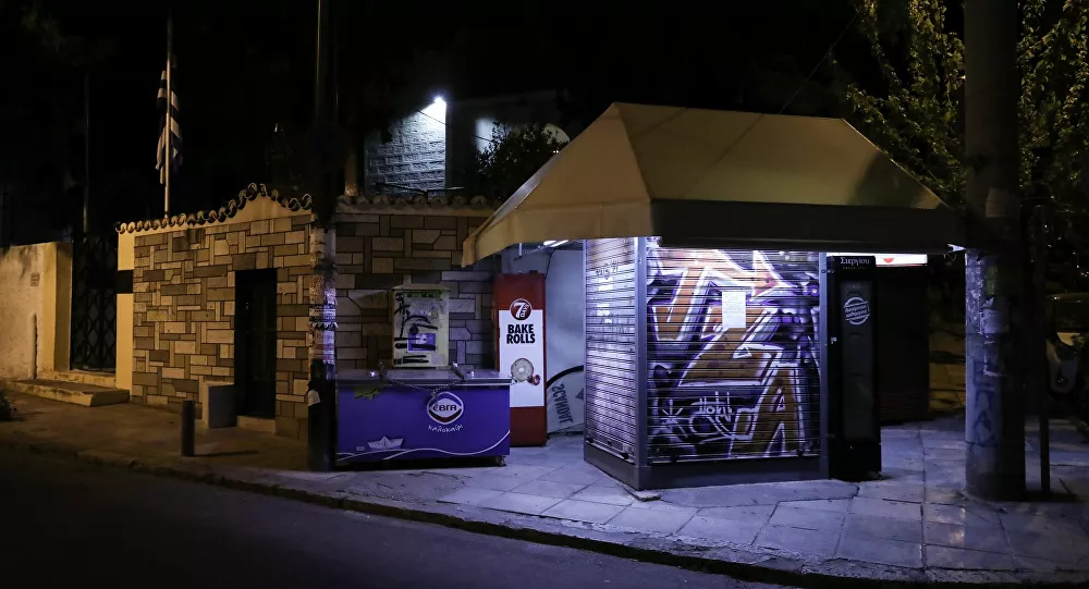 Κοροναϊός: Λουκέτο σε καταστήματα και περίπτερα από τα μεσάνυχτα μέχρι τις 5 το πρωί