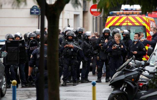 Άλλες πέντε συλλήψεις για την αιματηρή επίθεση στα παλιά γραφεία του Charlie Hebdo