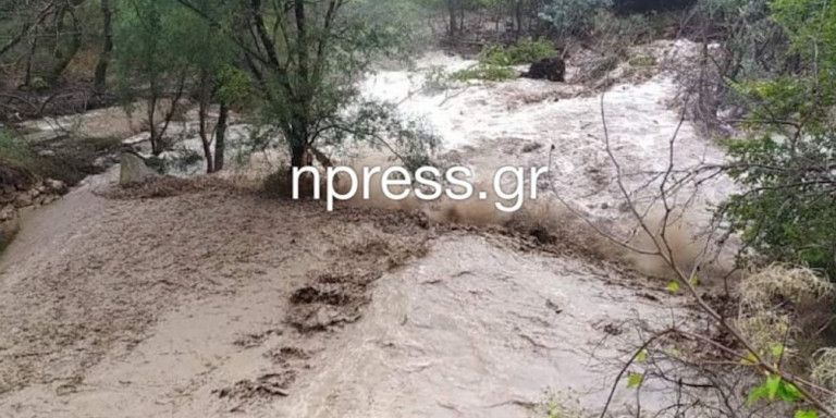 Πλημμύρισε για μια ακόμα φορά η Ναύπακτος