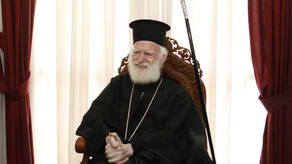 Σταθερά κρίσιμη η κατάσταση του αρχιεπισκόπου Κρήτης Ειρηναίου – Παραμένει διασωληνωμένος