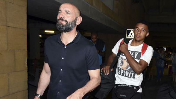 «Φρένο» σε Μάντσεστερ Σίτι από Μόντσι για Κουντέ