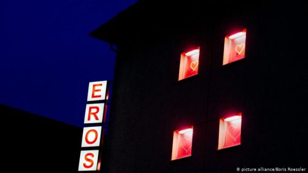 Γερμανία: Ανοίγουν οίκοι ανοχής με …μέτρα ασφαλείας