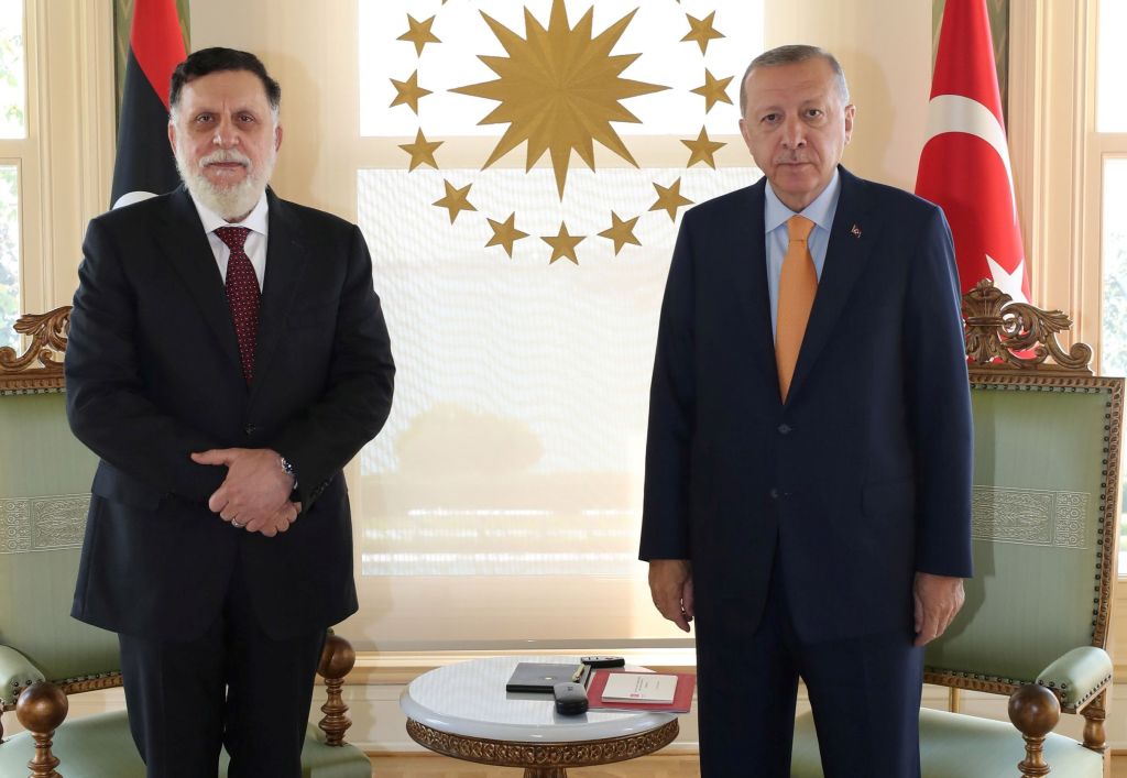 Ο Ερντογάν ανανέωσε την υποστήριξή του στην κυβέρνηση Σάρατζ