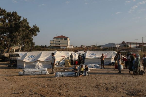 Λέσβος : 2,9 εκατ. ευρώ ενοίκιο για πέντε χρόνια το κόστος για τη νέα δομή στο Καρά Τεπέ