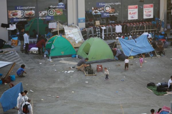 Συλλογή τροφίμων και ειδών πρώτης ανάγκης από τον Δ. Παλλήνης για τους πρόσφυγες της Μόριας