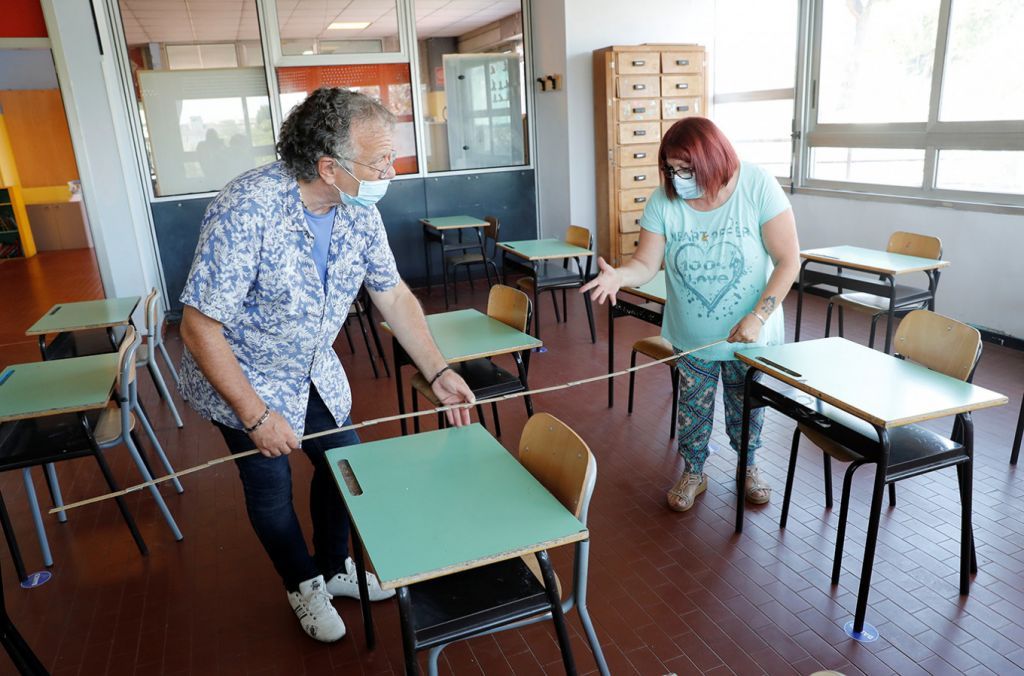 Κοροναϊός : Ανησυχία για το άνοιγμα των σχολείων στην Ιταλία